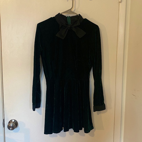 Rare Valfre Margot Dress in gren velvet - Picture 2 of 3